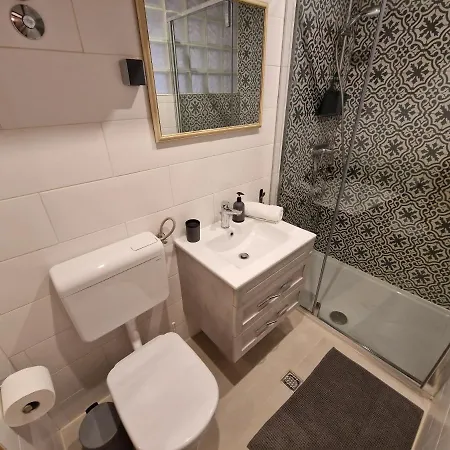 Artistico * 로비니